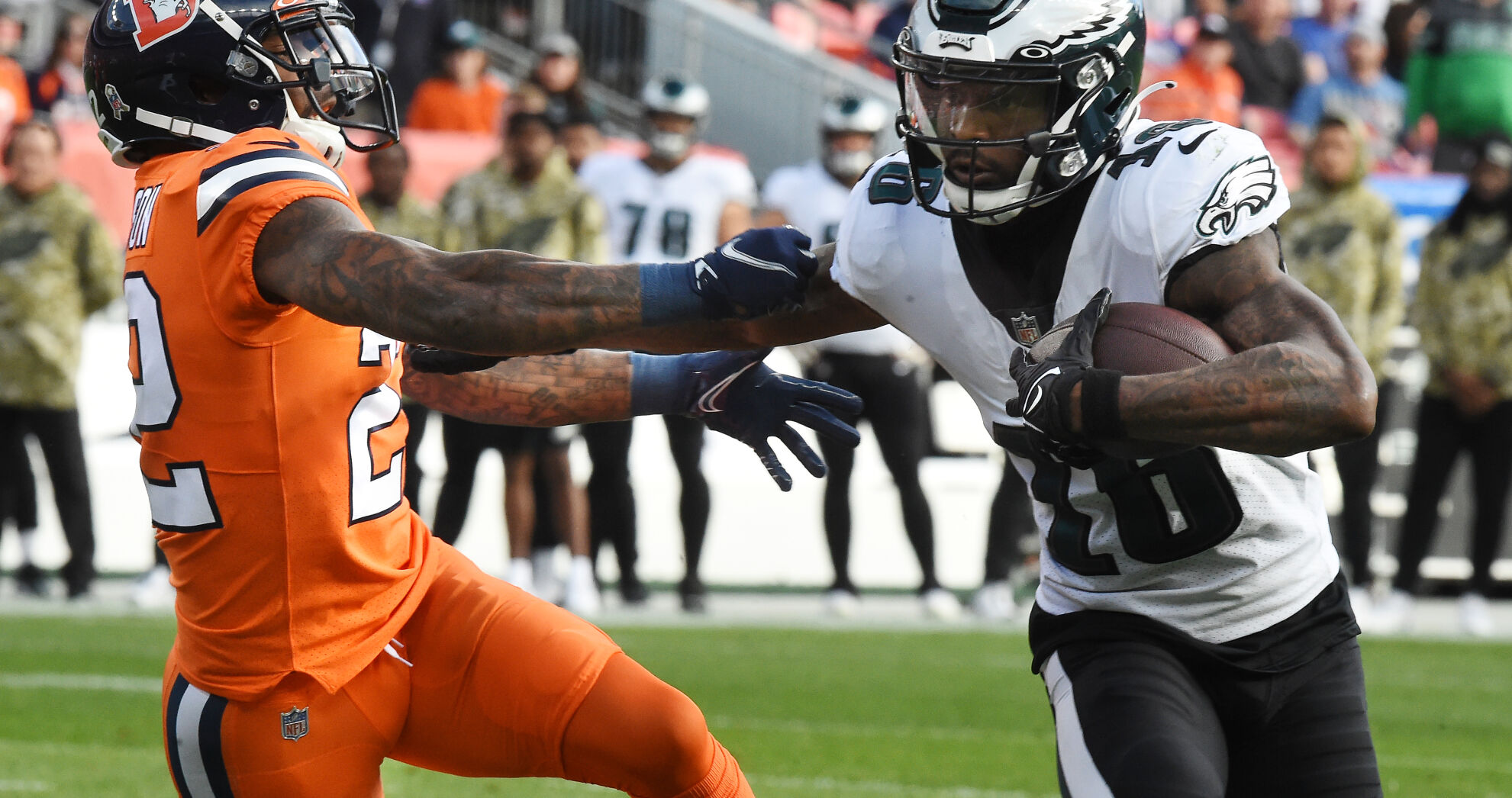 111521-s-broncos-eagles 1017 .jpg